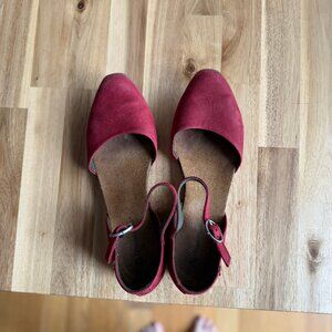 El Naturalista ND54 Stella Red Leather Mary Jane Sandals 41